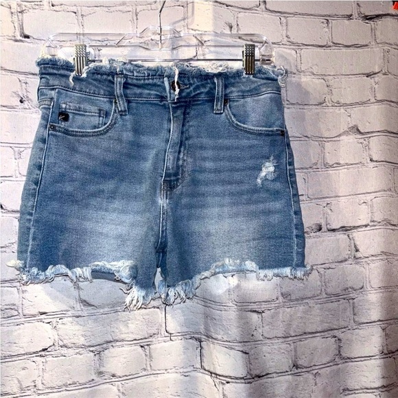 KanCan High Rise Frayed Waistband And Hem Shorts Size 9/28 Denim Blue Classic - Picture 1 of 6